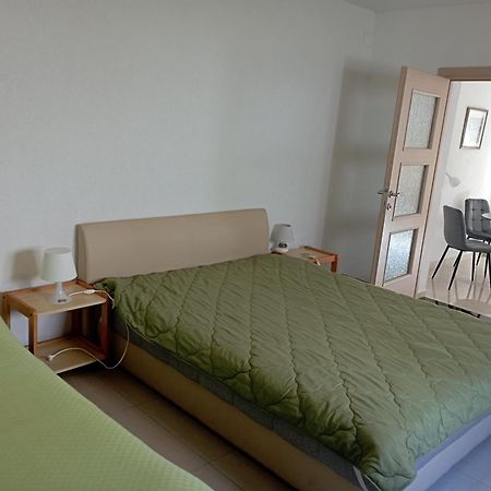 Apartmani Trubi 1 Vodice Exterior photo